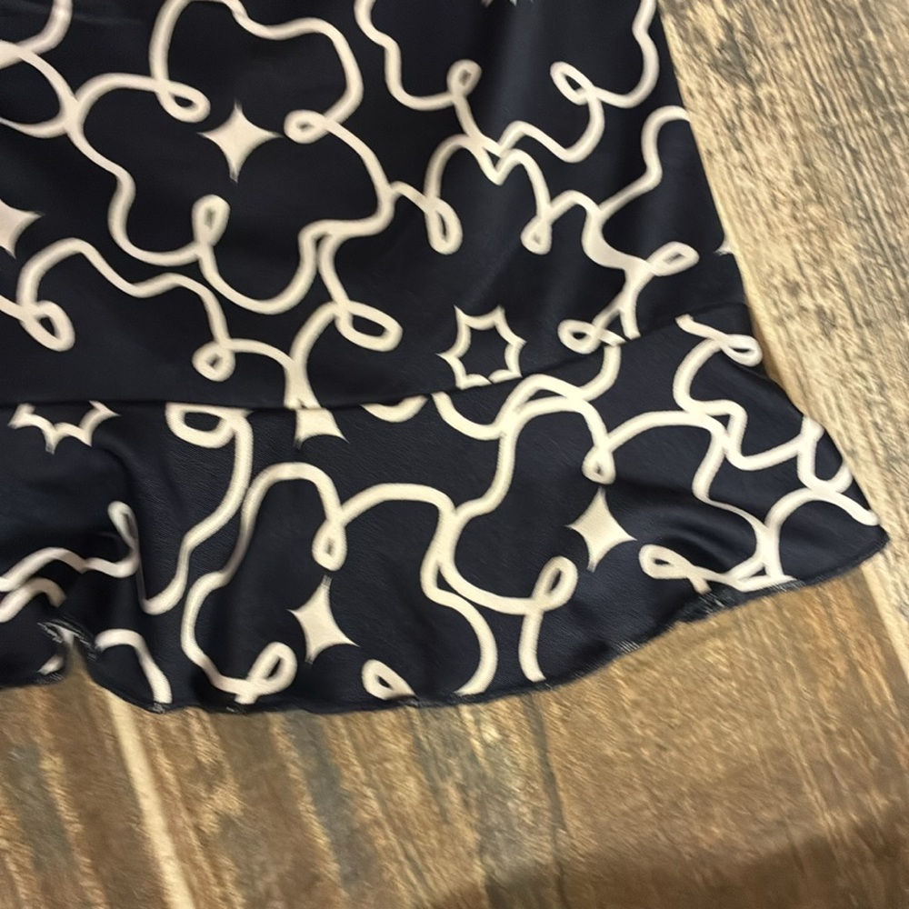 Golftini golf skort.  EUC.  Worn once - Picture 6 of 8